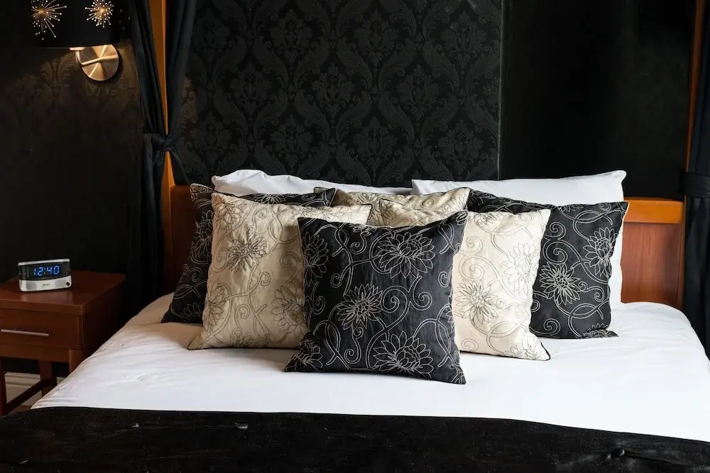 Thomas James Hotel - Chambres