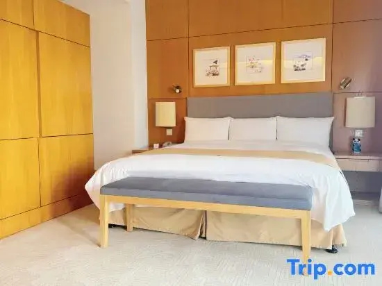 Classic Double room (full double bed)