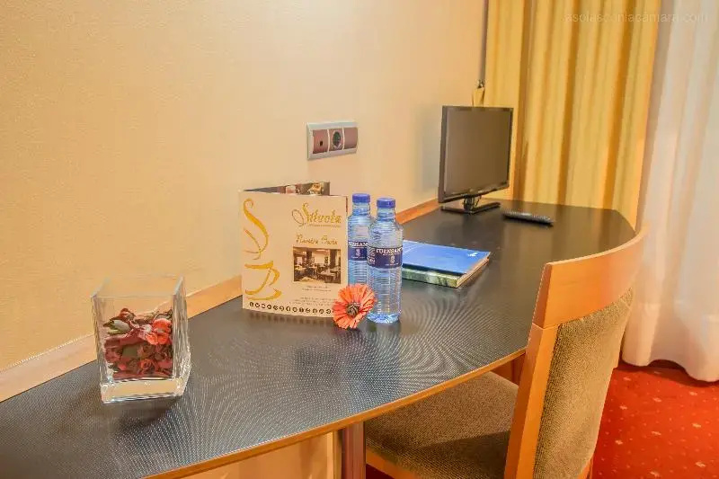Hotel Silvota - Chambres