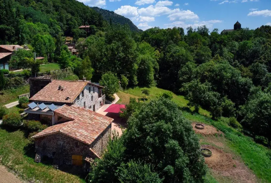 3 Bedrooms Cottage