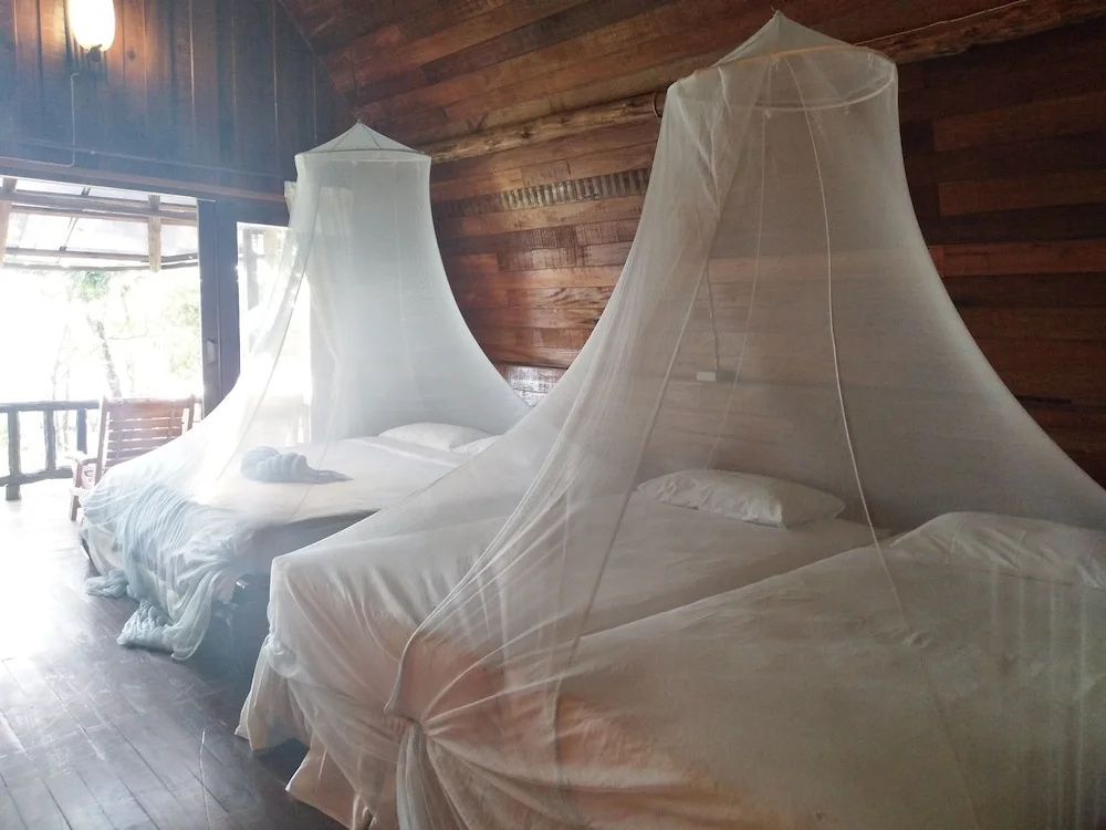 Aow Noi Resort