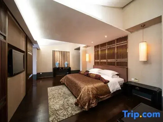 2 Bedrooms Suite