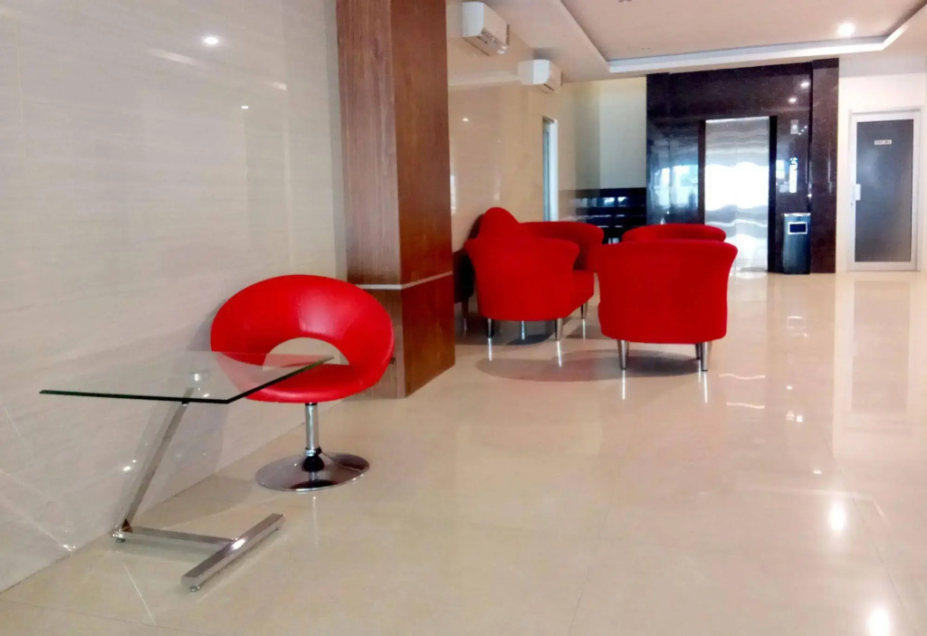RedDoorz Plus @ Grand Pacifik Hotel Makassar - Général