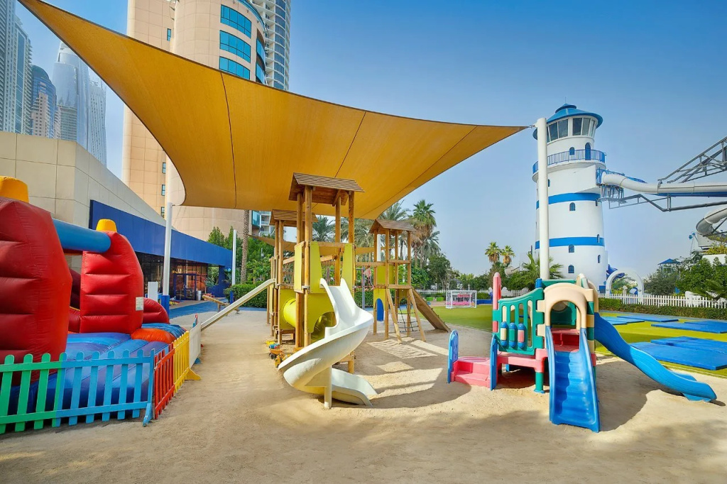 Отель Le Méridien Mina Seyahi Beach Resort & Waterpark — фото