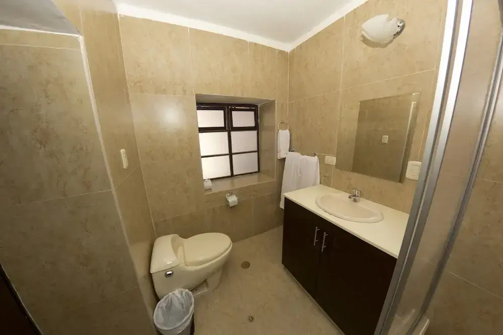 Yabar Hotel Plaza - Chambres