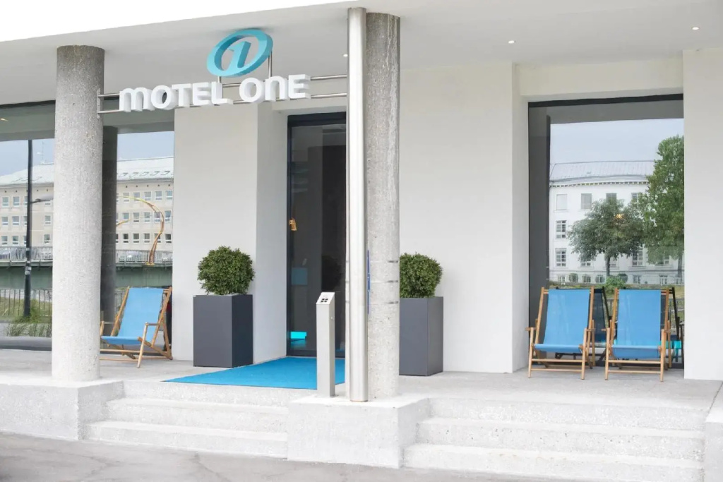 Motel One Salzburg-Mirabell