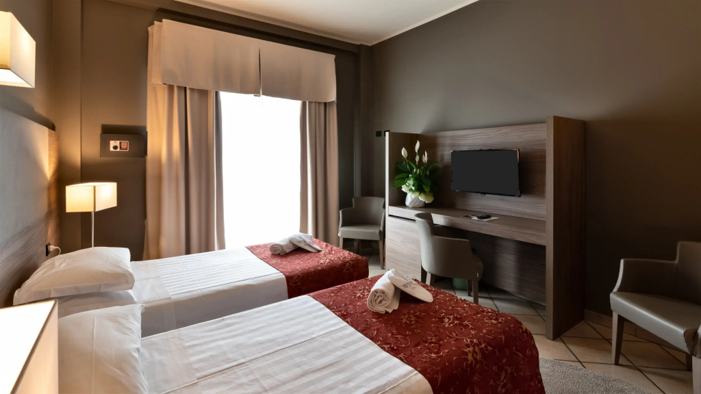Hotel photo 12