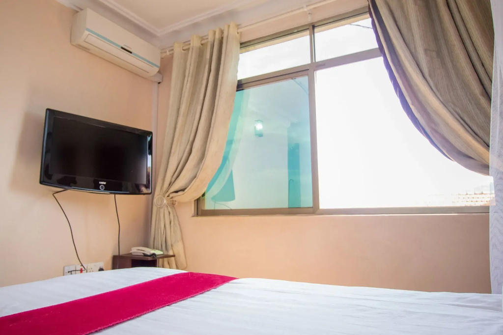 Eight Winx Hotel - Général