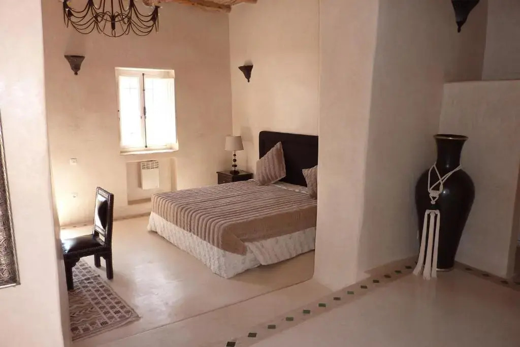 尊貴雙人房,設有露台及大床