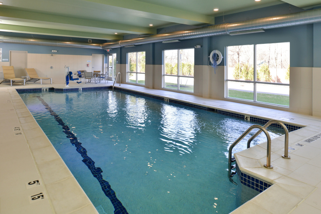 Holiday Inn Express & Suites Farmington Hills - Detroit by IHG - Général