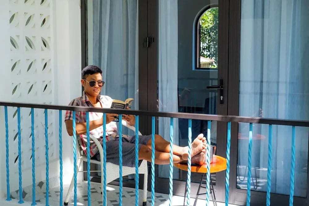 Balcony & Terrace