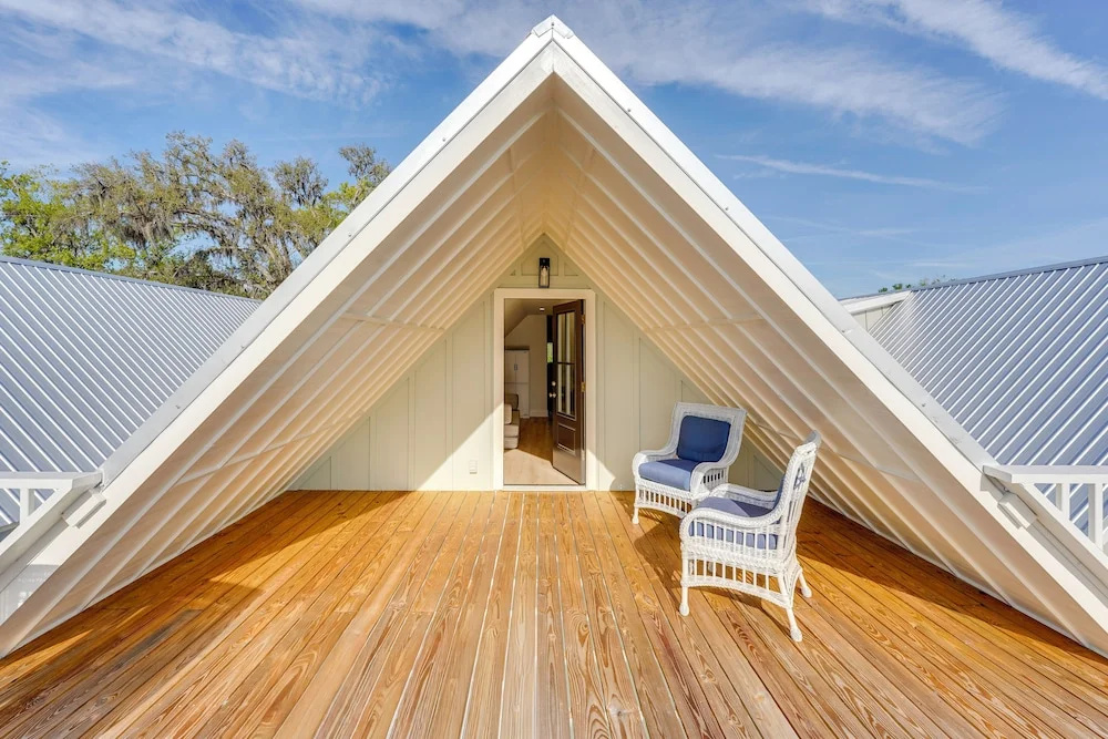 Brand new Home in Steinhatchee With Rooftop Deck!