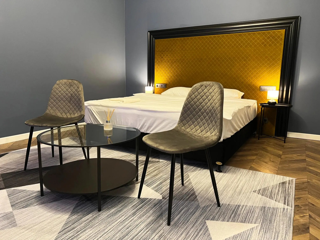 Standard Double room (full double bed)