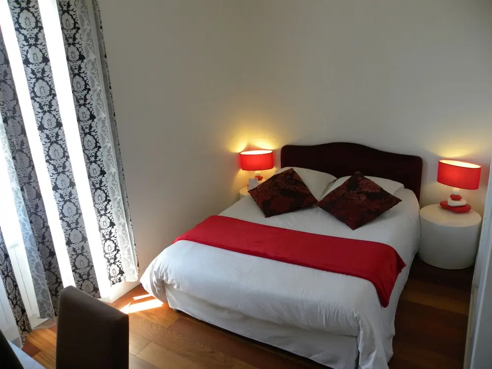 Hotel La Bastie D Urfe - Chambres