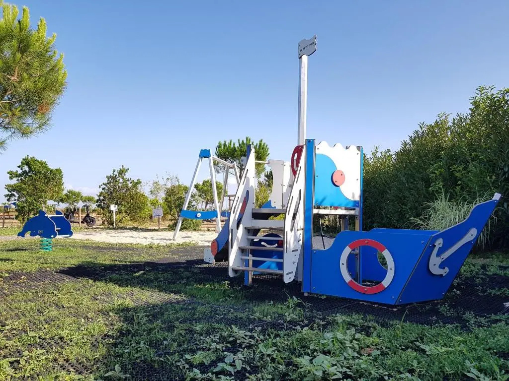 Voir la photo 4 — Camping Au Petit Port de l'Houmeau