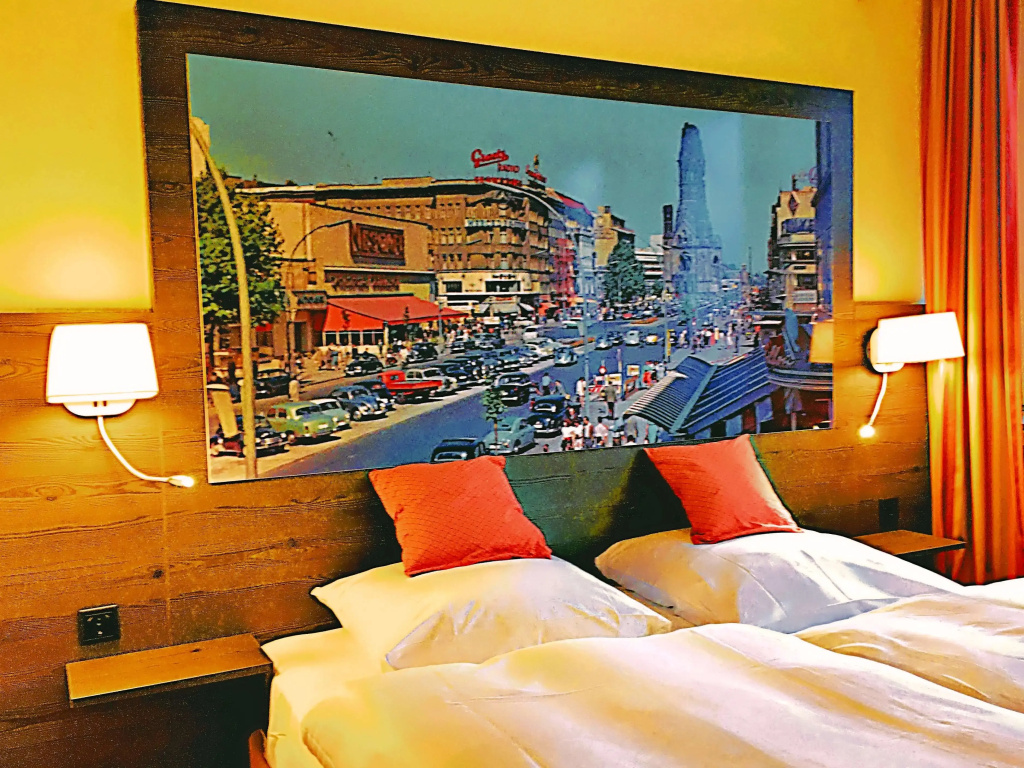 Standard Double room (full double bed)