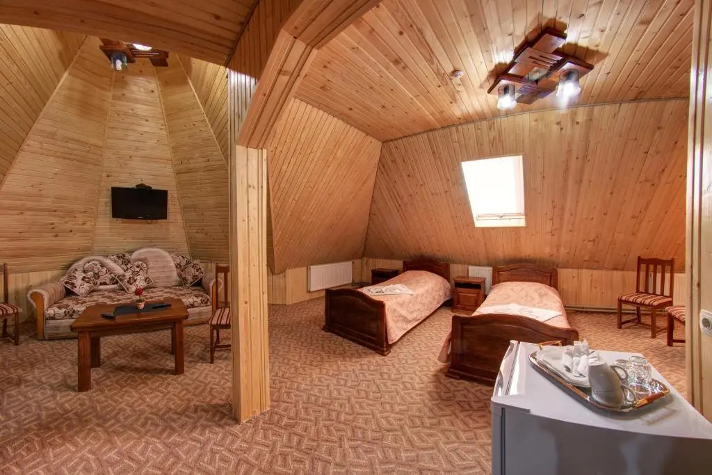 Deluxe Suite