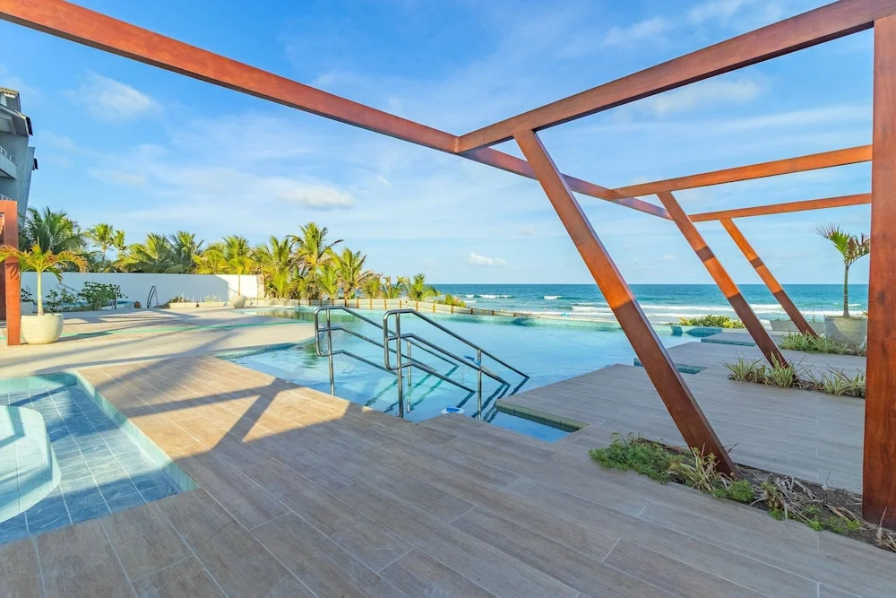 Cupe Suites #215 - Duplex Studio by Carpediem