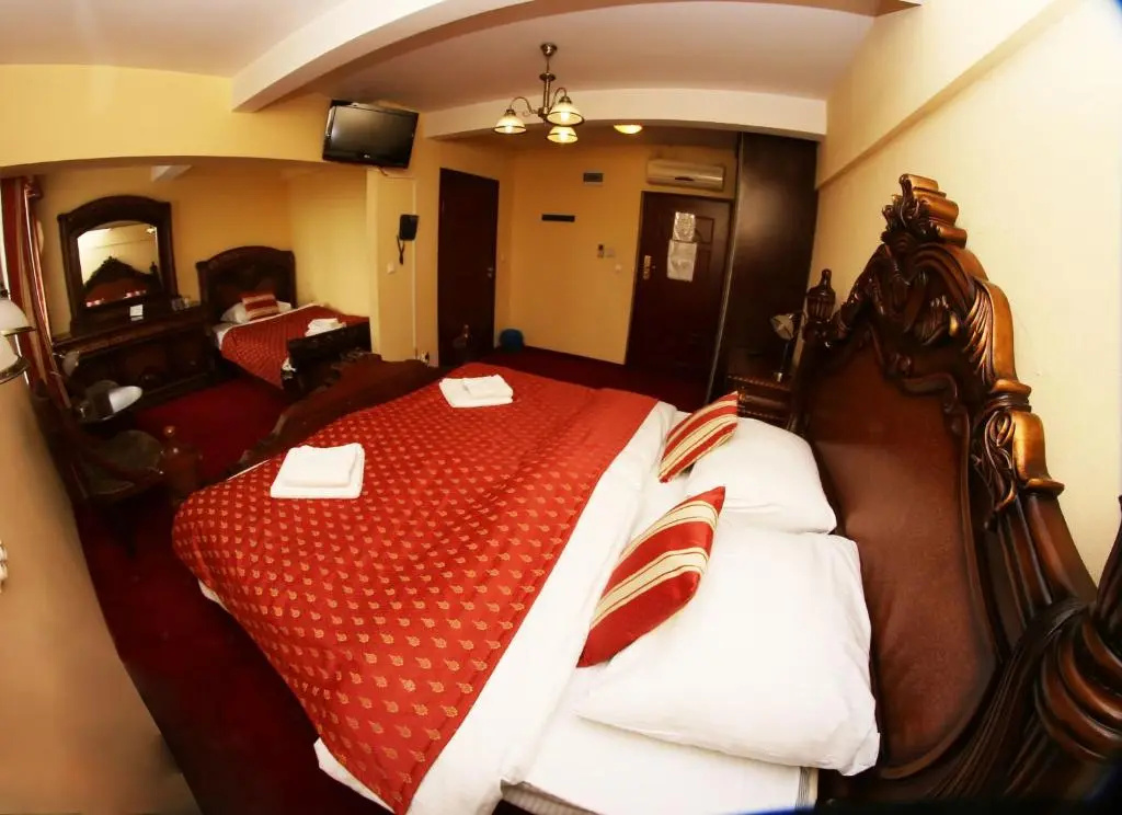 Hotel Daisy Superior - Chambres