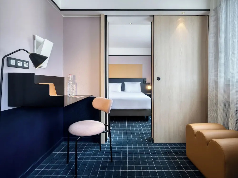 Double Junior Suite (full double bed)