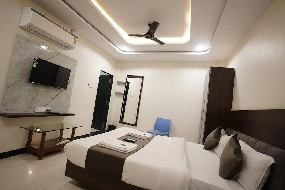 Hotel photo 12
