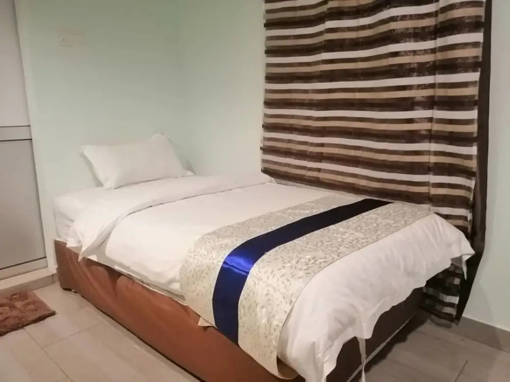 Summer Hotel - Chambres