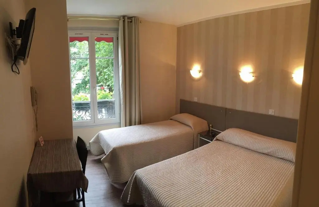 Standard Double room (twin beds)