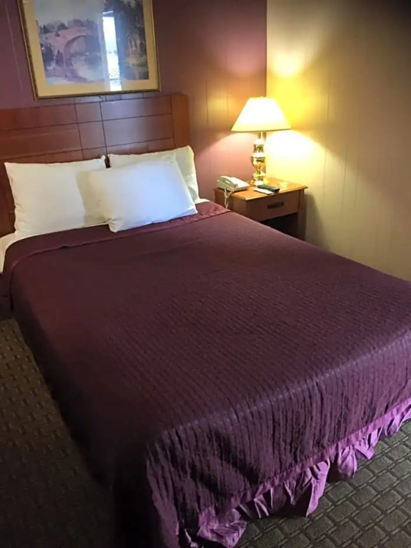 Economy room