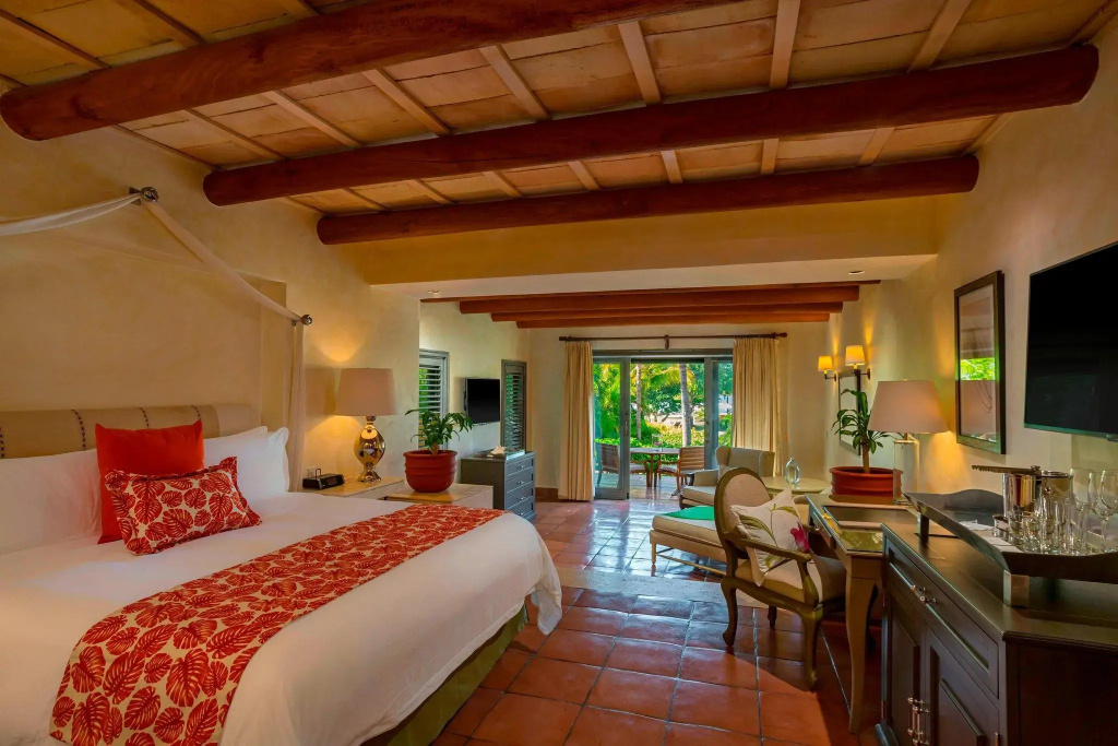 Double Junior Suite with ocean view (full double bed)