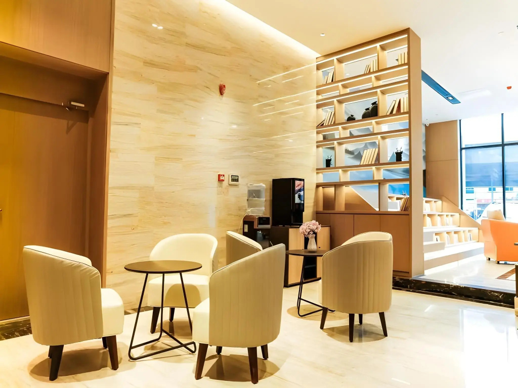 Hotel photo 12