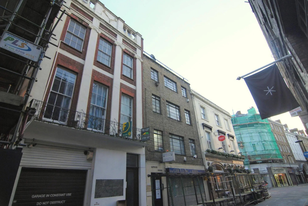 Apartment Wharf – Vintage Central London Apartment