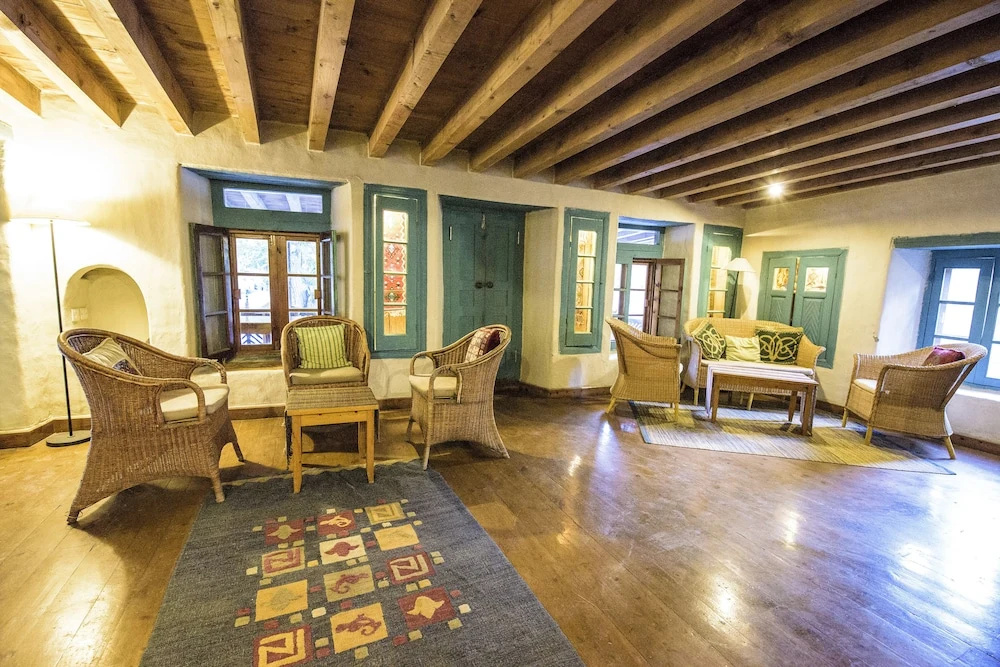 Serena Shigar Fort - Général