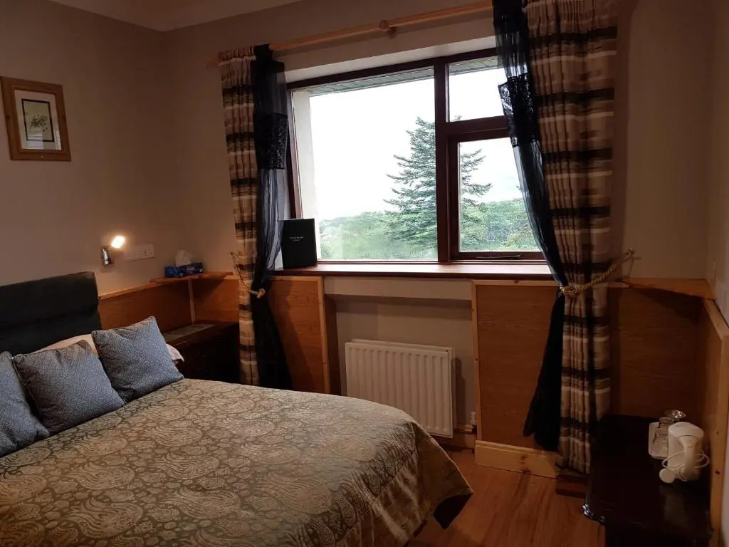 Kylemore Pass Hotel - Chambres