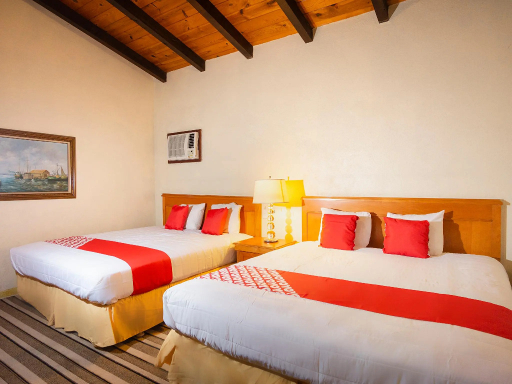Standard Double room (twin beds)