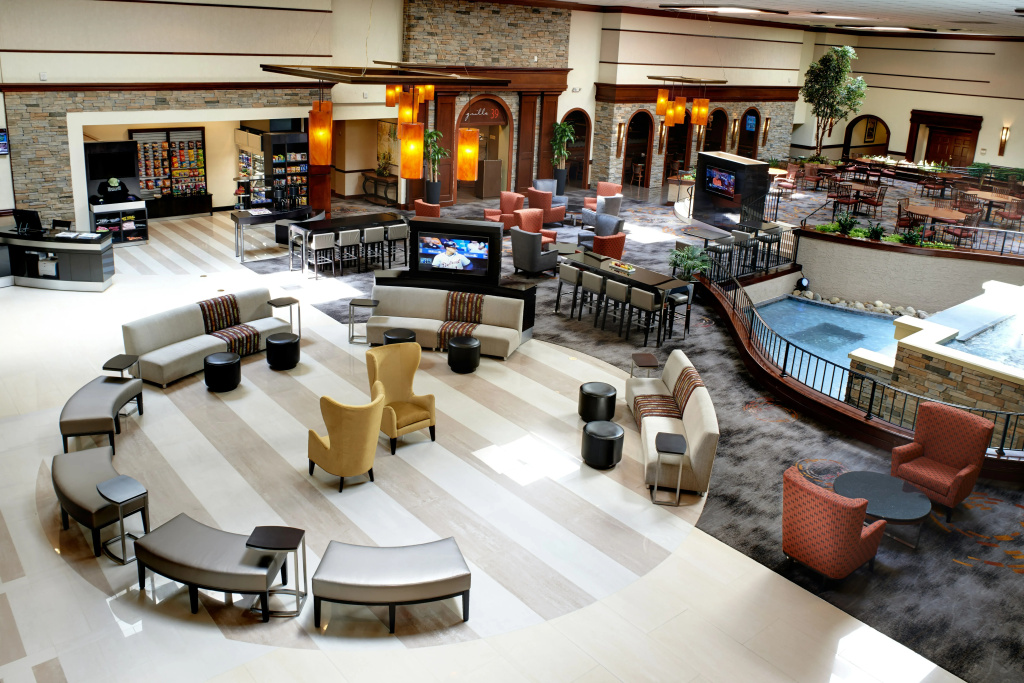 DoubleTree by Hilton Detroit - Dearborn - Général