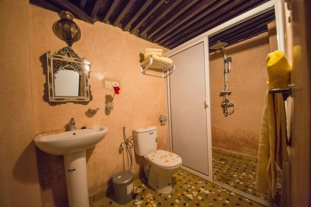 gallery_image_hidden_32