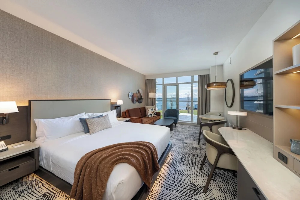 Standard Double room with sea view (full double bed)