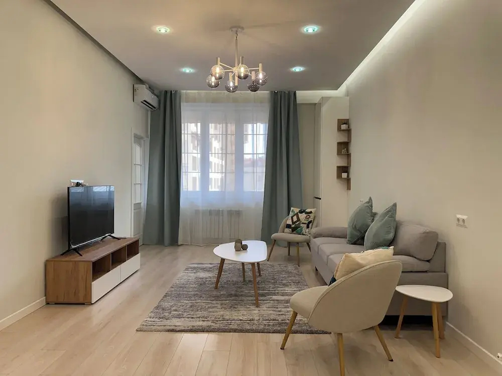 Apartment by Luxe Group PU514