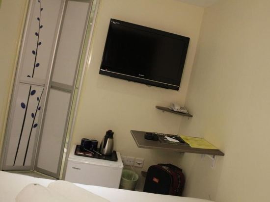 Sunbow Hotel Residency