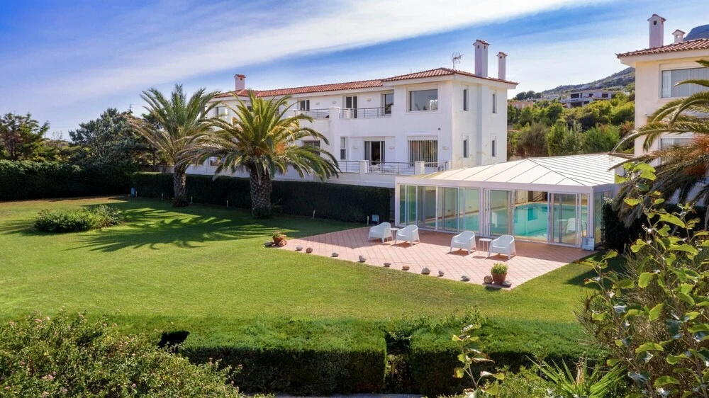 Villa Nefeli with pool