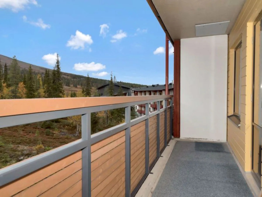 Balcony & Terrace