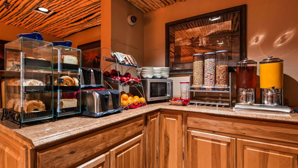 Best Western Plus Saddleback Inn & Conference Center - Général