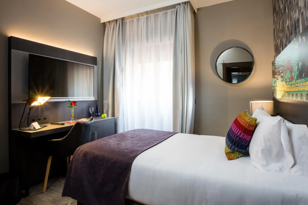 Comfort room