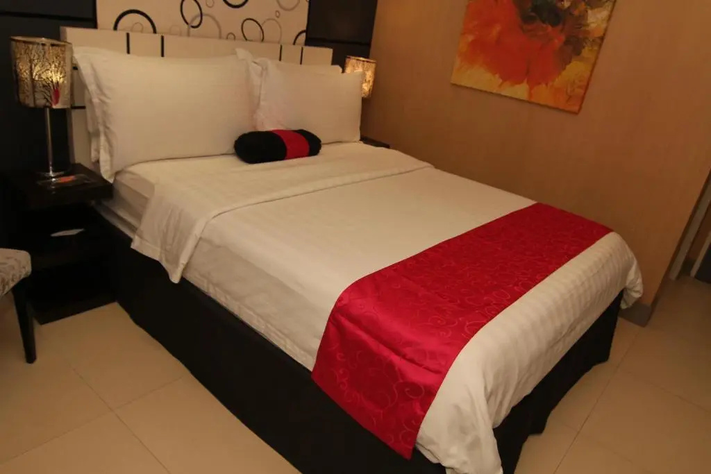 Eloisa Royal Suites - Chambres
