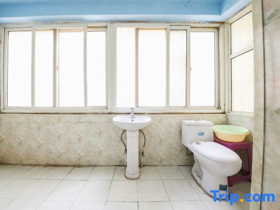 Трёхместный номер Standard в Zhengzhou Sunshine Hostel