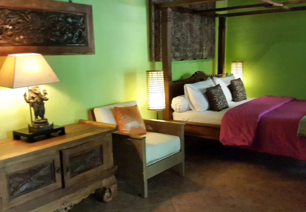 Bale Seminyak — фото