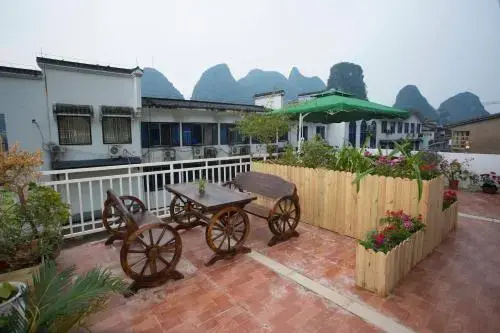 Charmlysees Inn - Général