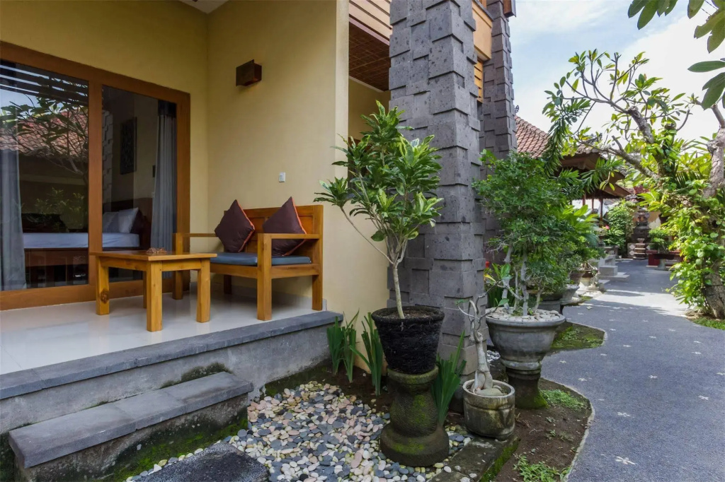 RedDoorz @ Danau Tamblingan Sanur