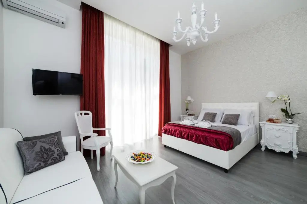 Deluxe Quadruple Family room