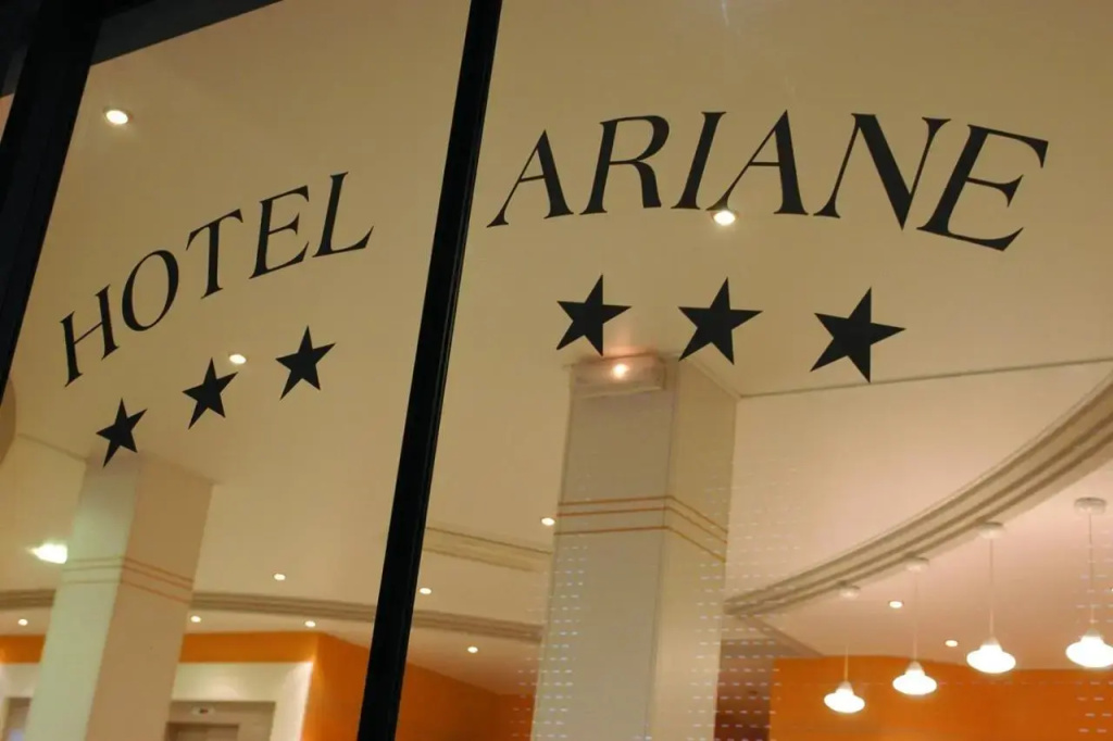 Hotel photo 12